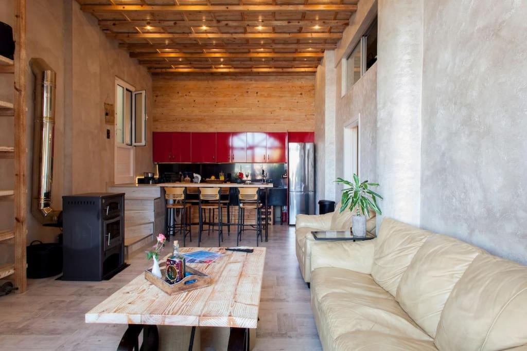 Lenico Beachfront Suites Agia Pelagia Exterior foto