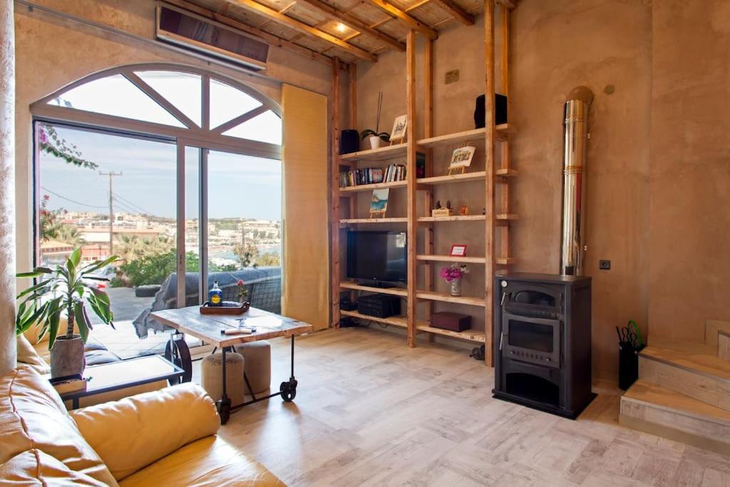Lenico Beachfront Suites Agia Pelagia Exterior foto