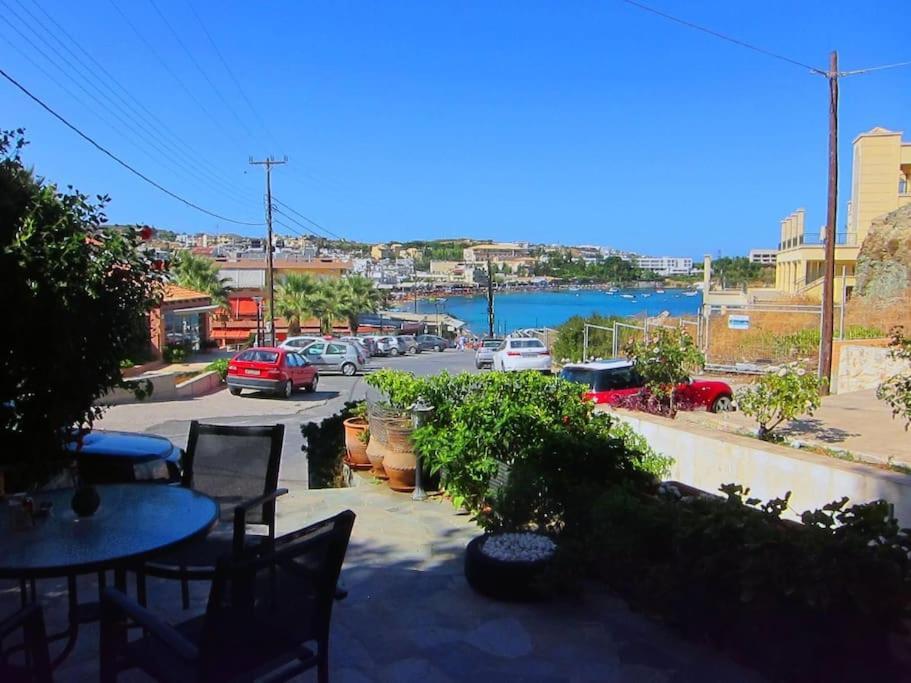 Lenico Beachfront Suites Agia Pelagia Exterior foto