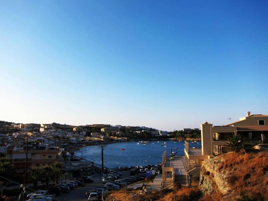 Lenico Beachfront Suites Agia Pelagia Exterior foto