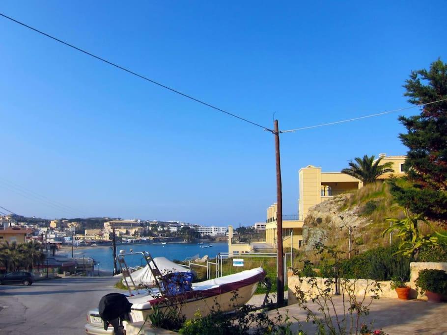 Lenico Beachfront Suites Agia Pelagia Exterior foto