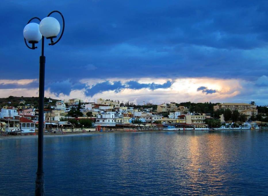 Lenico Beachfront Suites Agia Pelagia Exterior foto