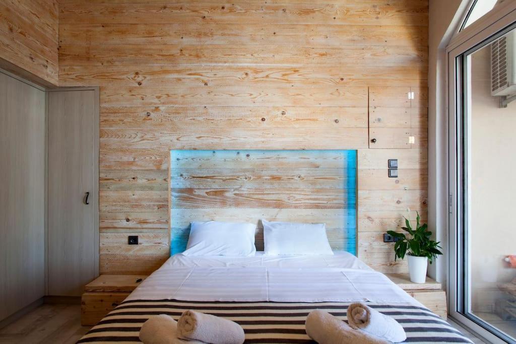 Lenico Beachfront Suites Agia Pelagia Exterior foto