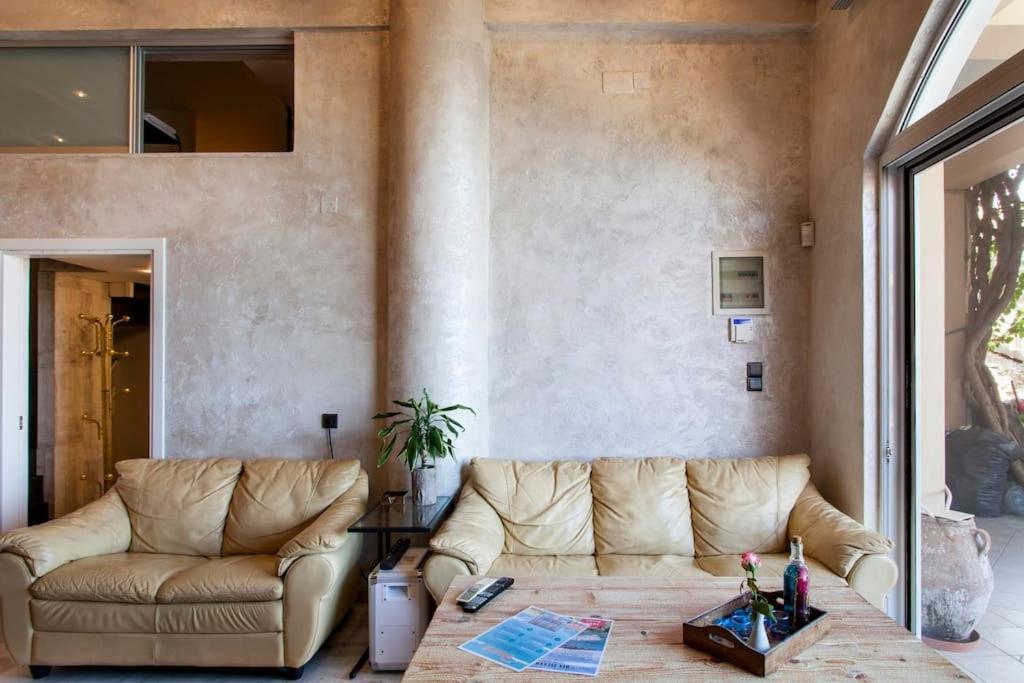 Lenico Beachfront Suites Agia Pelagia Exterior foto
